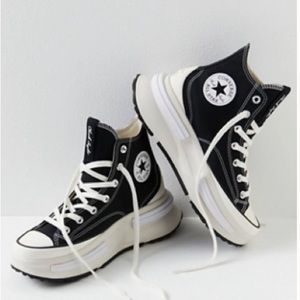 Converse Run Star Legacy Sneakers